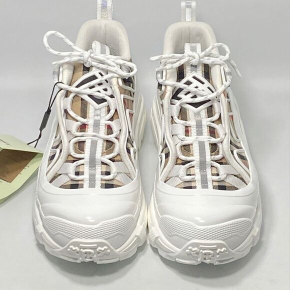 Burberry Arthur Vintage Check Cotton & Leather Sneakers size 41 - Picture 2 of 12